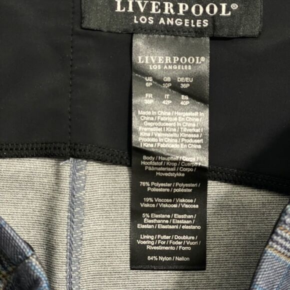 NWT Liverpool Blue Plaid Print‎ Stretch Pencil Skirt Size 6P - Picture 4 of 7